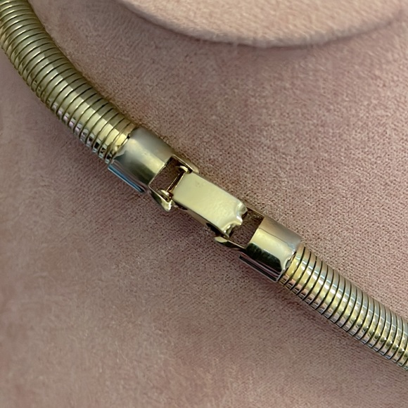 Vintage Omega Collar Enamel Swirl Necklace - Picture 4 of 6